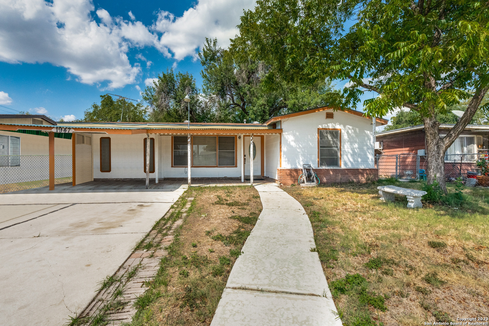 1947 W Ashby Place San Antonio TX 78201