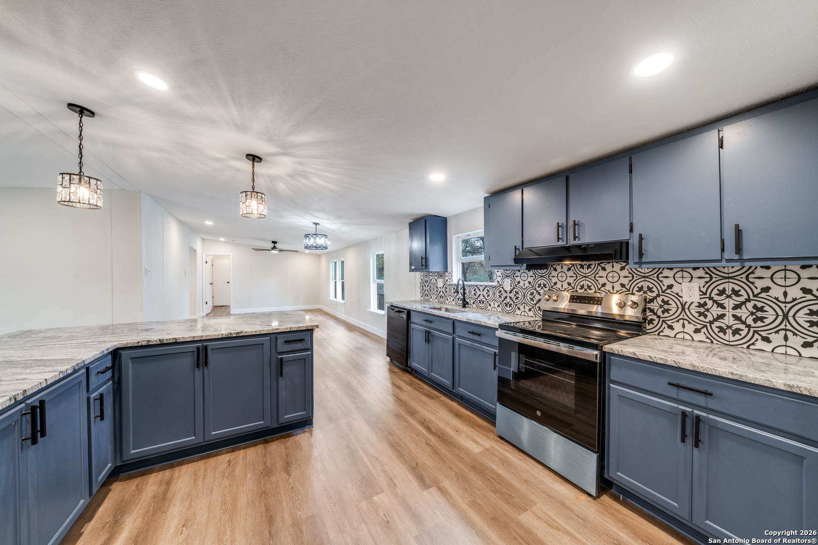 551 Big Oak San Antonio TX 78264
