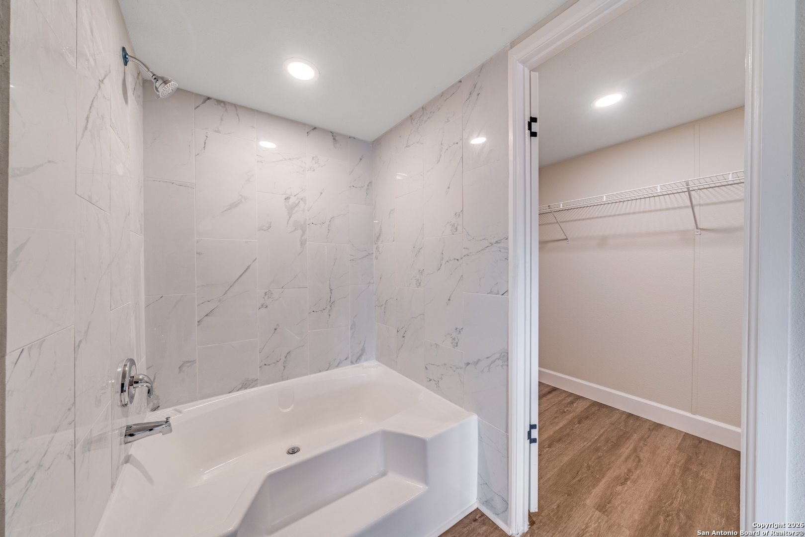 551 Big Oak San Antonio TX 78264