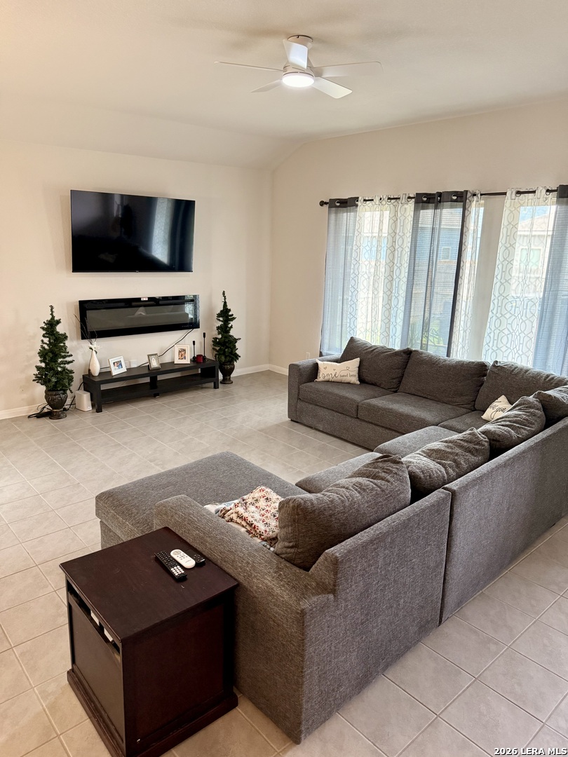224 Pudu Trail Cibolo TX 78108