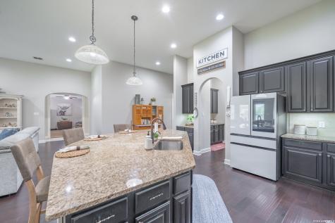 239 Sittre Drive Castroville TX 78009
