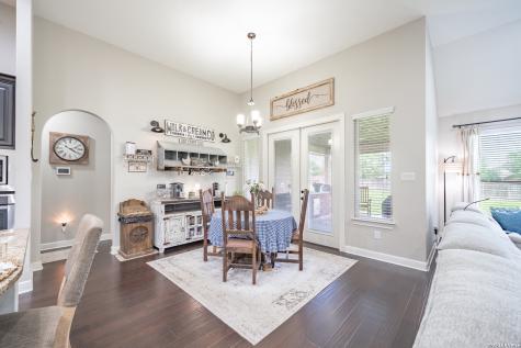 239 Sittre Drive Castroville TX 78009