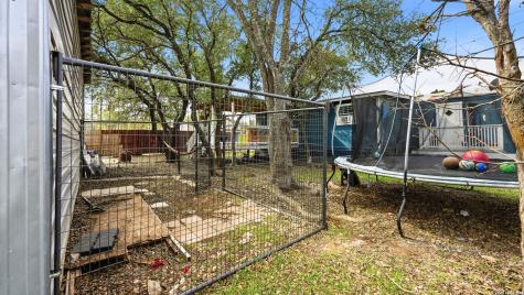 181 Dobie Wimberley TX 78676