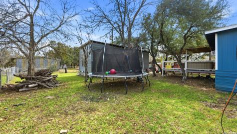 181 Dobie Wimberley TX 78676
