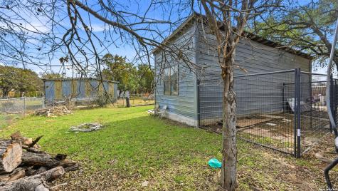 181 Dobie Wimberley TX 78676