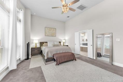 8823 Hideout Bend San Antonio TX 78254