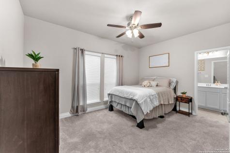 8823 Hideout Bend San Antonio TX 78254