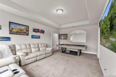 8823 Hideout Bend San Antonio TX 78254