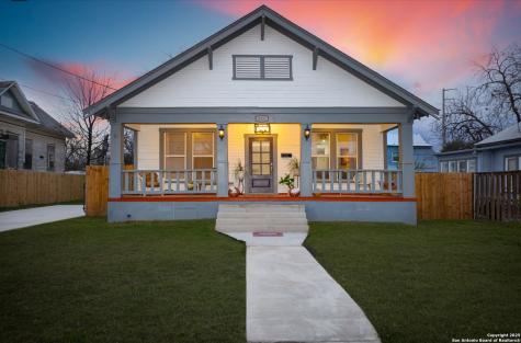 221 Saint Charles San Antonio TX 78202