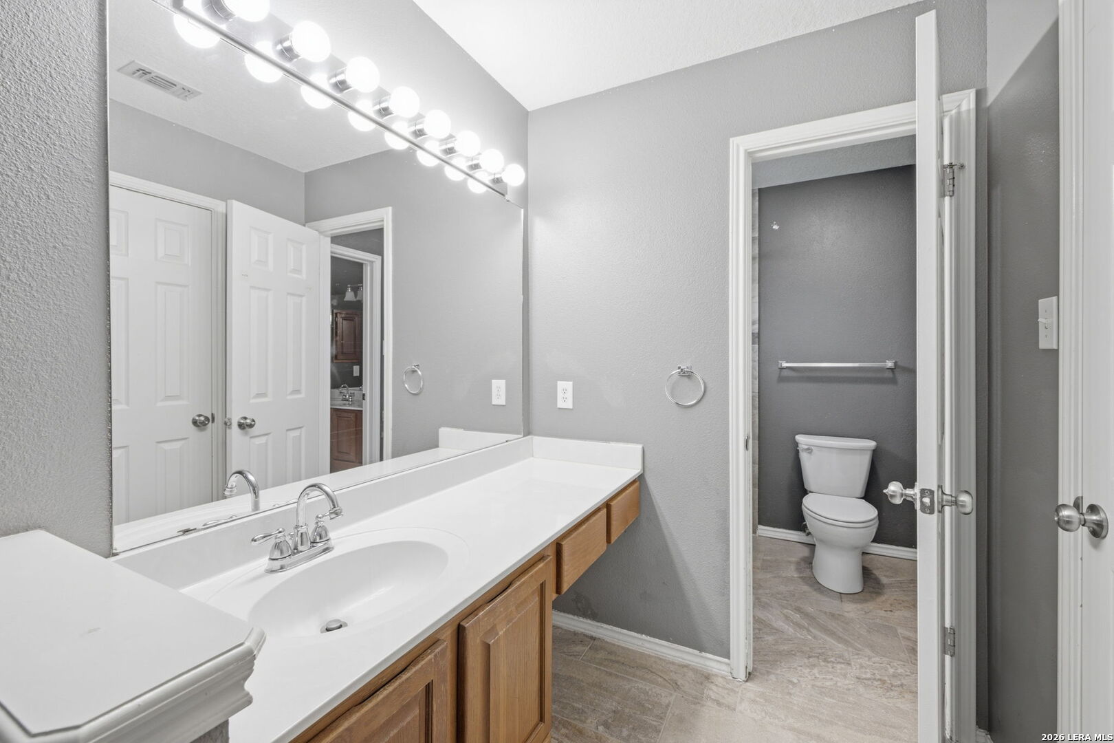 4122 Legend Bend Drive San Antonio TX 78230