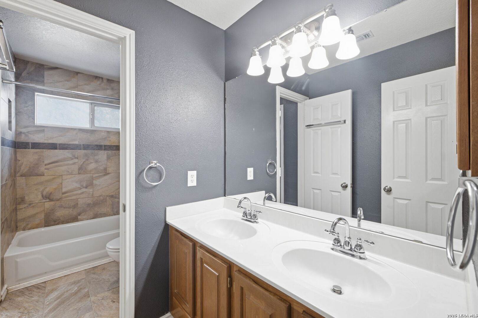 4122 Legend Bend Drive San Antonio TX 78230