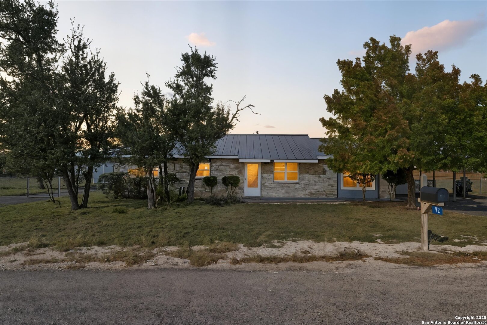 92 Turkey Harper TX 78631