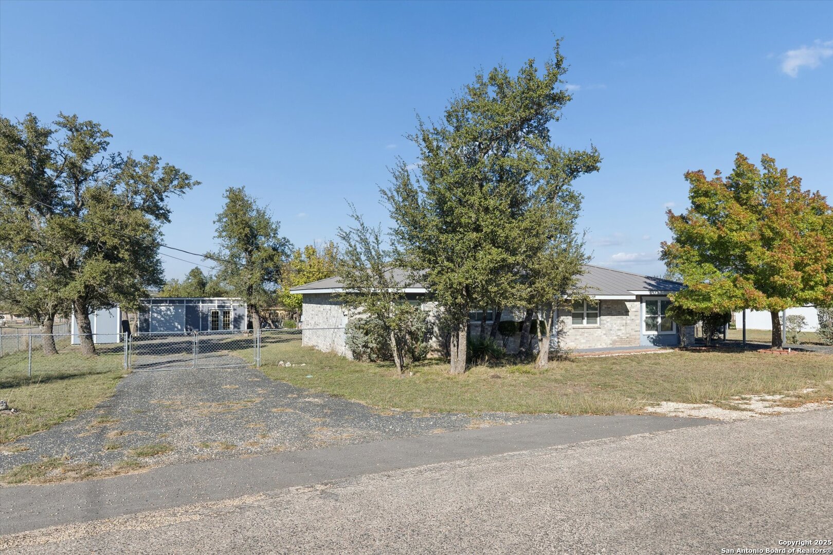 92 Turkey Harper TX 78631