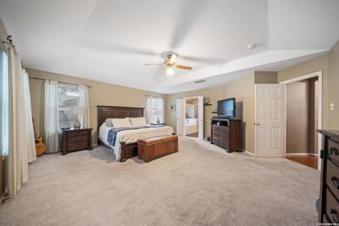16323 Rangerider San Antonio TX 78247