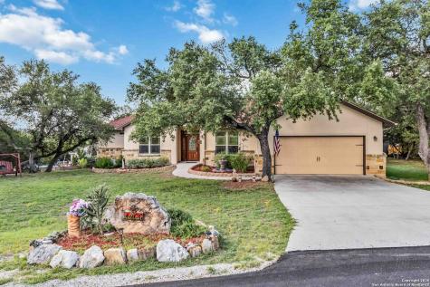 1406 Cougar Drive Canyon Lake TX 78133