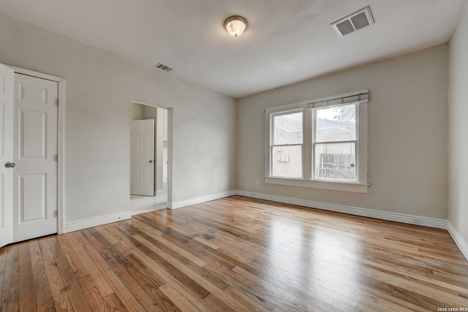 1932 W Huisache Avenue San Antonio TX 78201