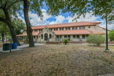1932 W Huisache Avenue San Antonio TX 78201