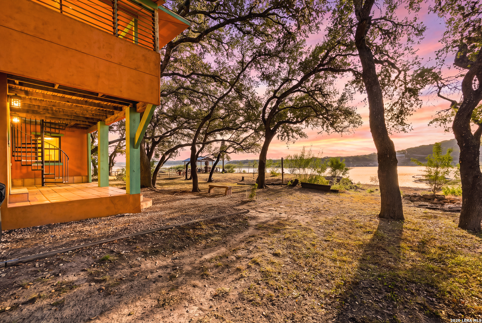 781 Lookout Drive Lakehills TX 78063