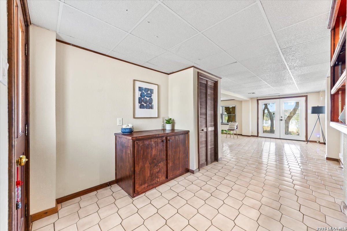 781 Lookout Drive Lakehills TX 78063