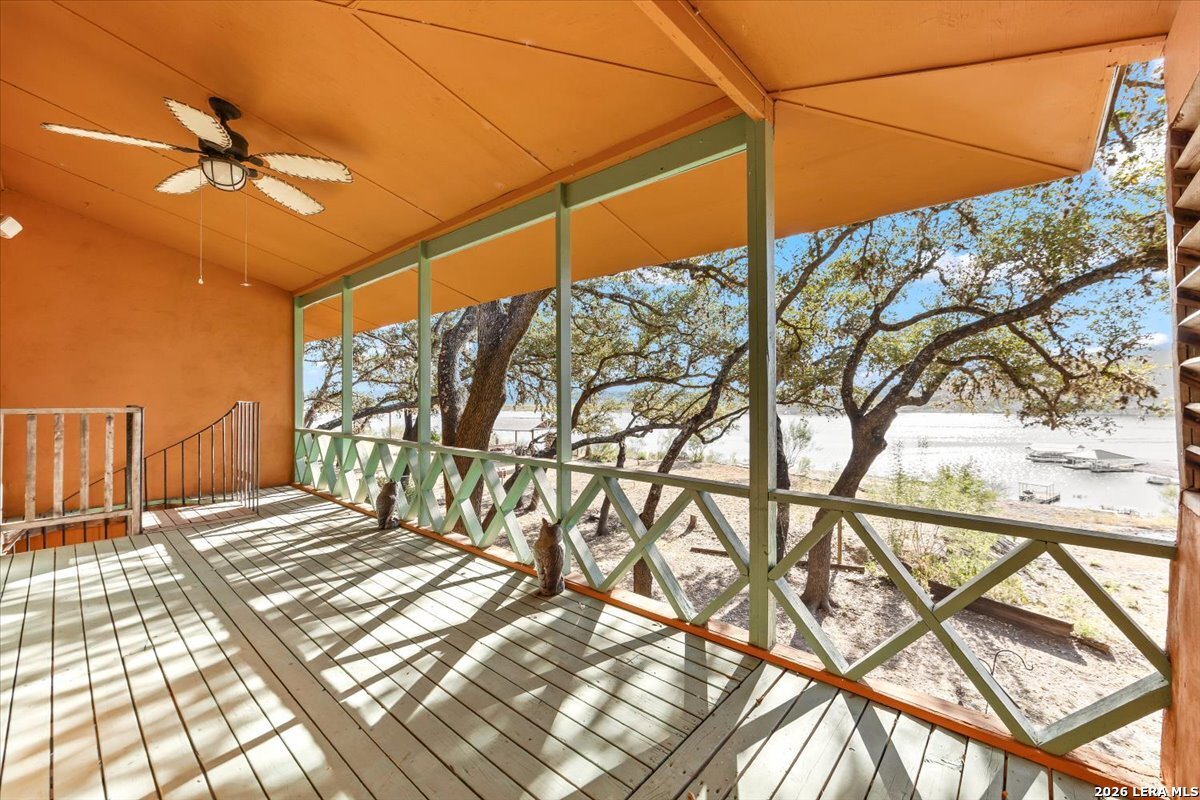 781 Lookout Drive Lakehills TX 78063