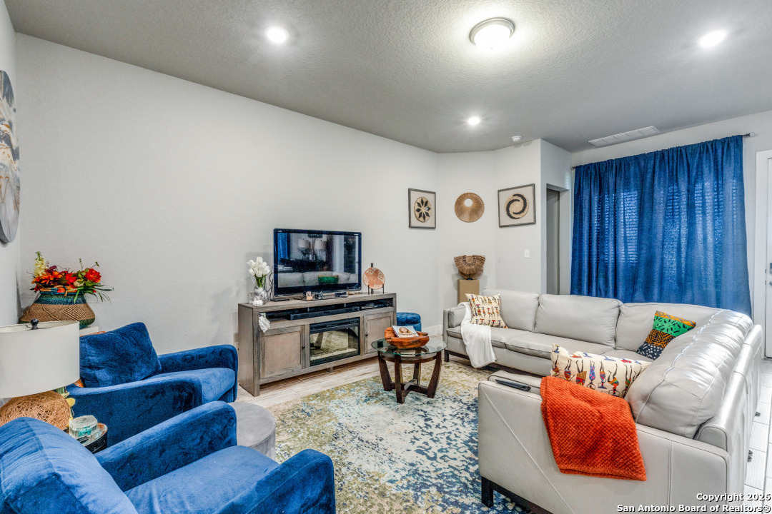 1712 Delafield San Antonio TX 78253