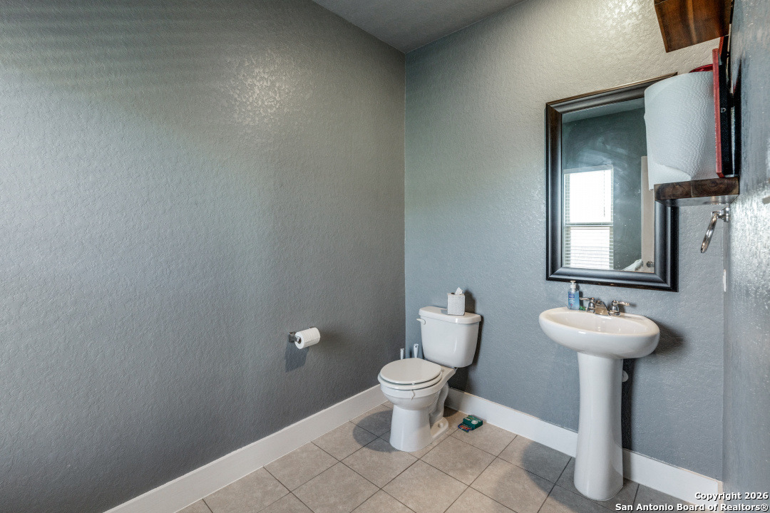 1712 Delafield San Antonio TX 78253