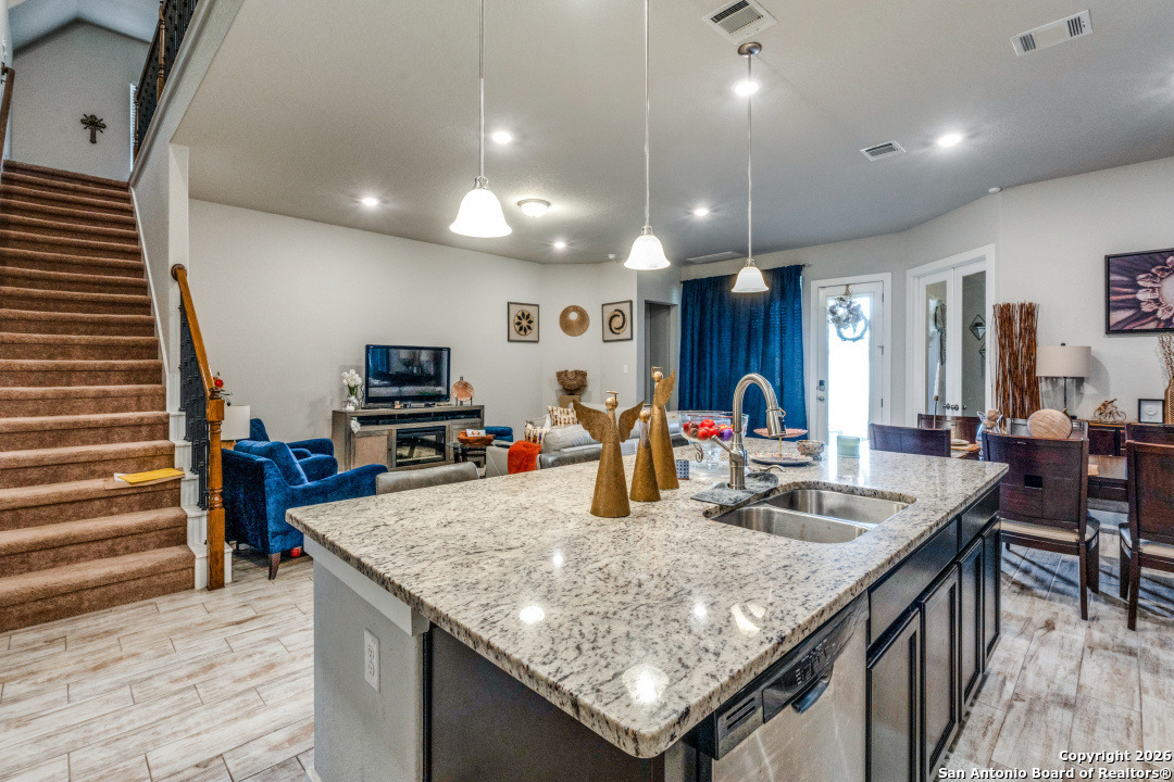 1712 Delafield San Antonio TX 78253