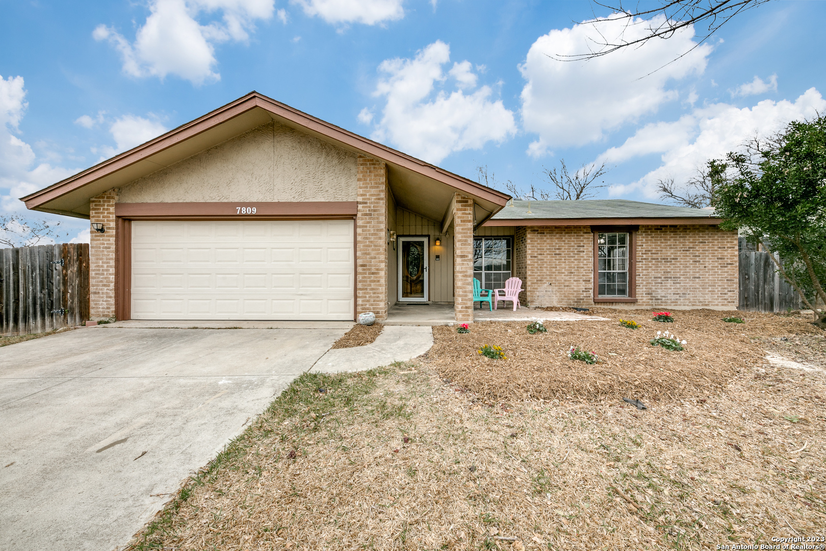 7809 Village Oak Drive Live Oak TX 78233