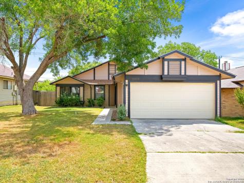 7318 Grassy Trail San Antonio TX 78244