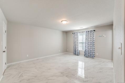 1020 Pebble Beach Drive NW Lakehills TX 78063