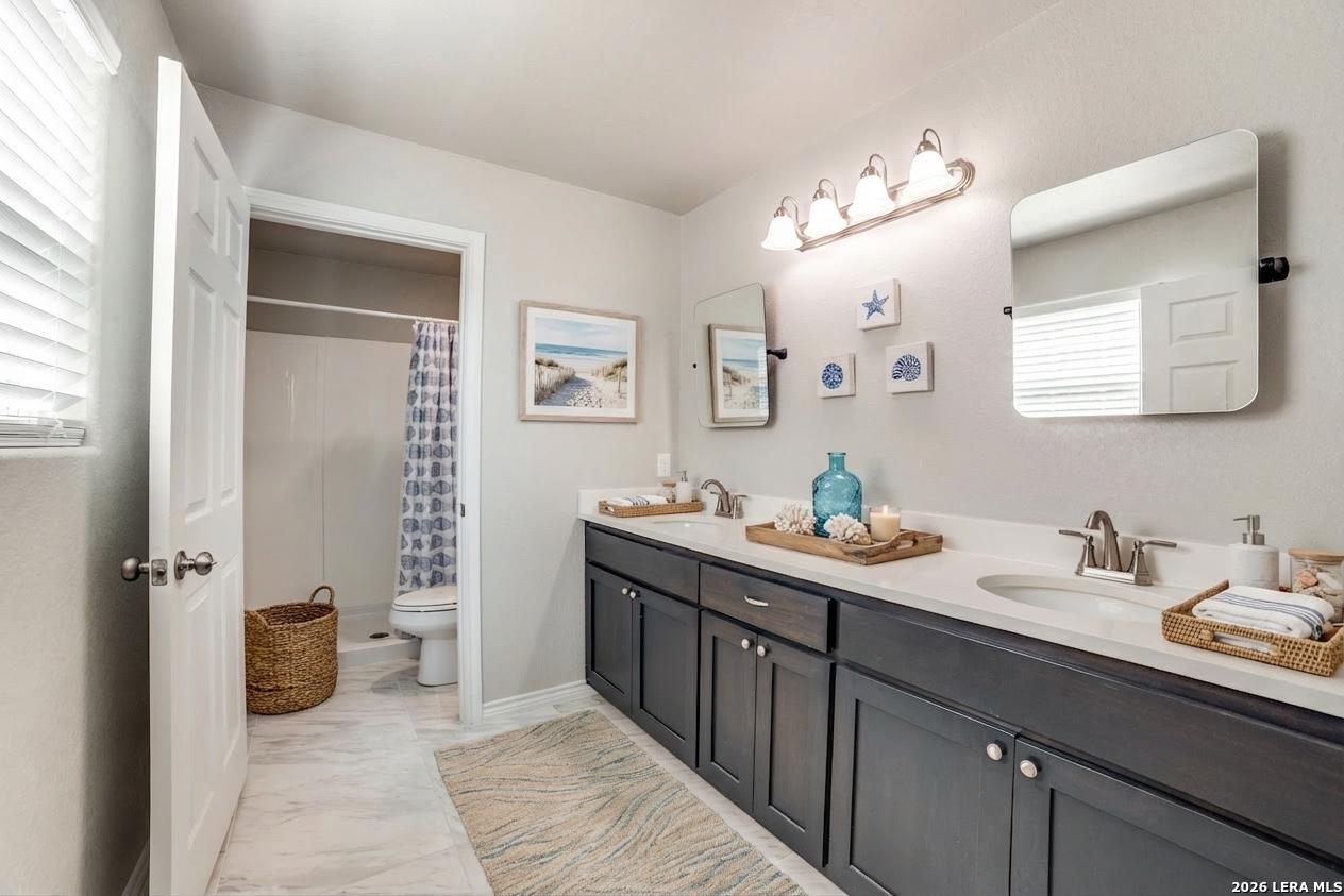 1020 Pebble Beach Drive NW Lakehills TX 78063