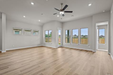 313 Ainslie Street W Castroville TX 78009