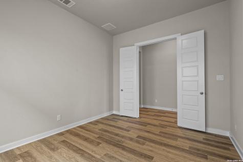 313 Ainslie Street W Castroville TX 78009