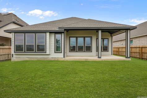 313 Ainslie Street W Castroville TX 78009