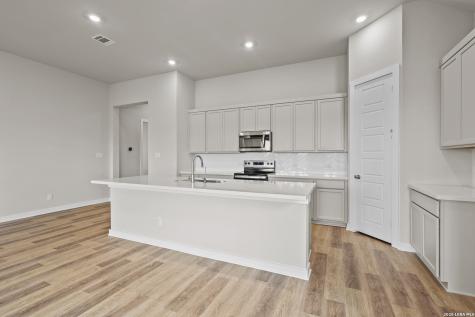 313 Ainslie Street W Castroville TX 78009