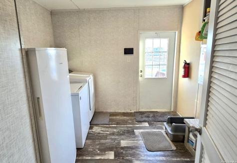 250 County Road 4631 Hondo TX 78861