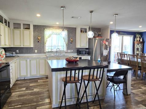 250 County Road 4631 Hondo TX 78861