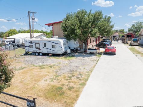 6766 Crestway San Antonio TX 78239