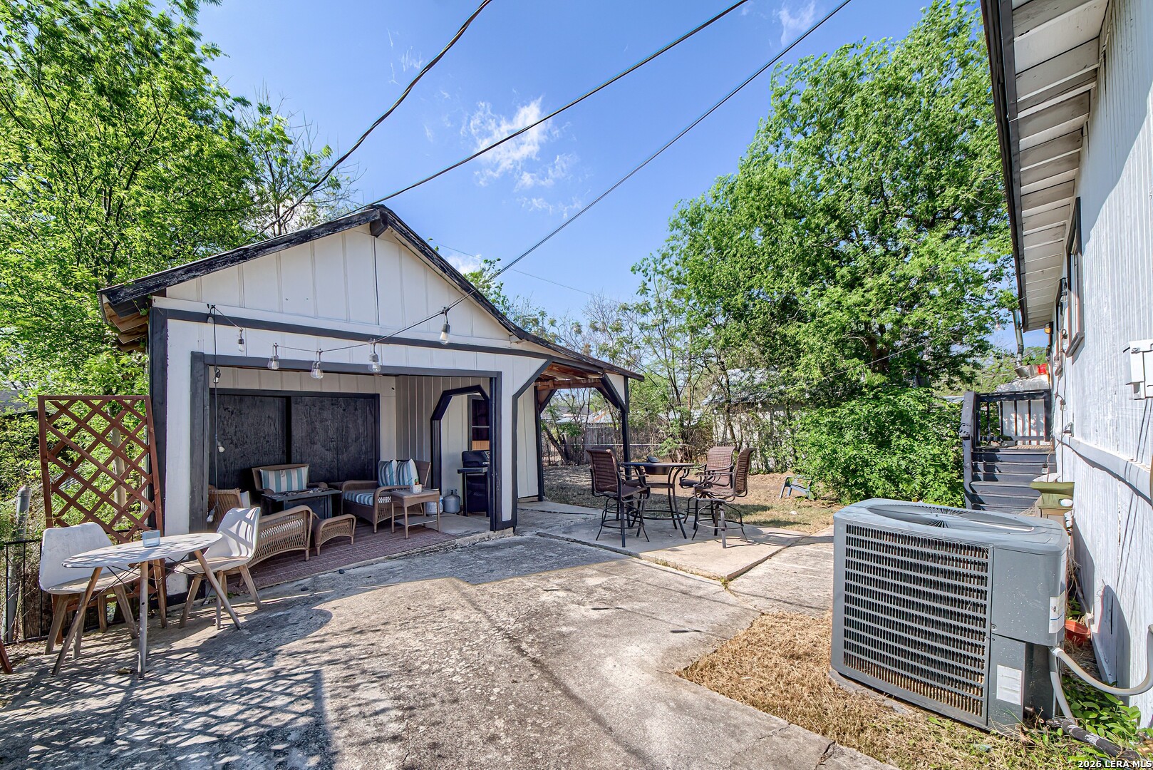 1422 Santa Monica San Antonio TX 78201