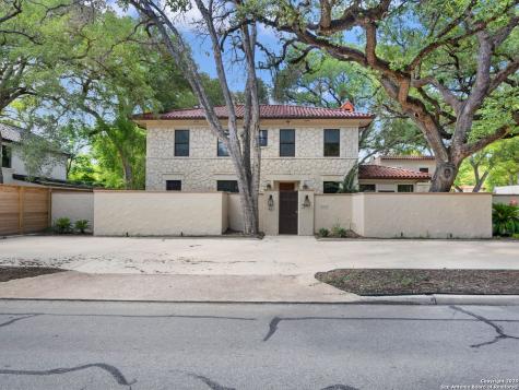 421 E Hildebrand San Antonio TX 78212
