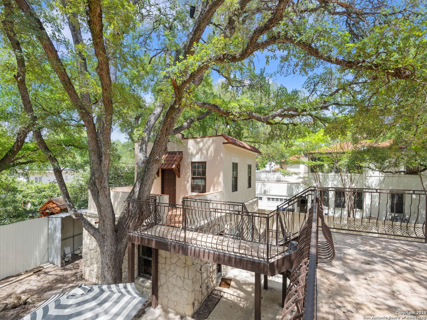 421 E Hildebrand San Antonio TX 78212