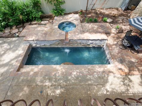 421 E Hildebrand San Antonio TX 78212
