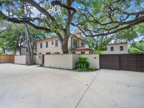 421 E Hildebrand San Antonio TX 78212