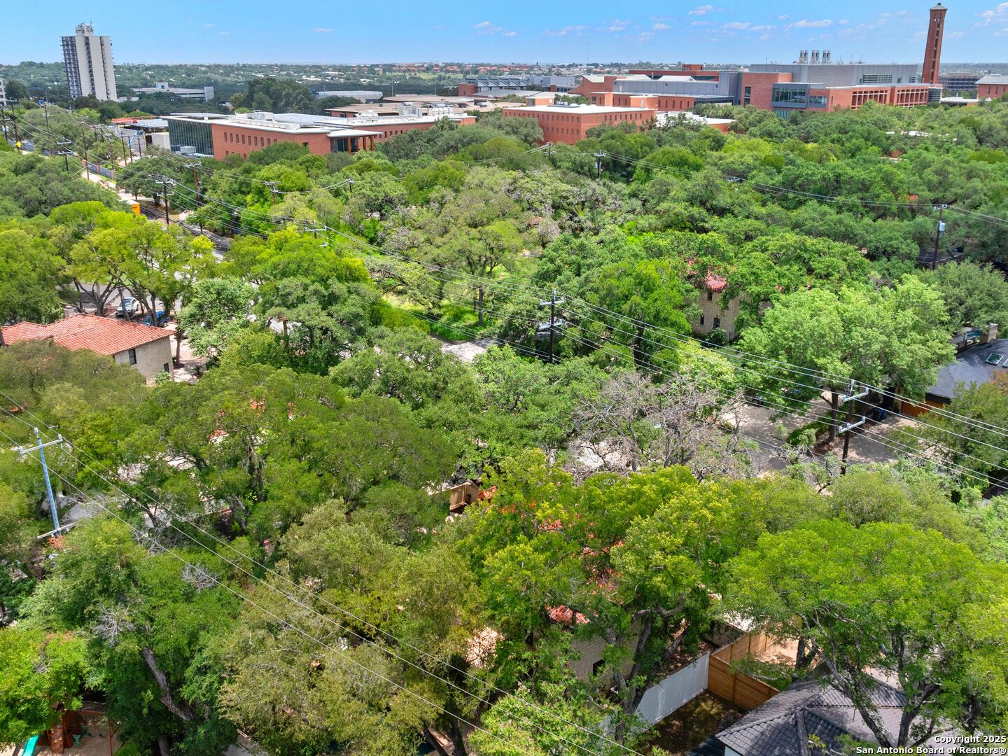 421 E Hildebrand San Antonio TX 78212
