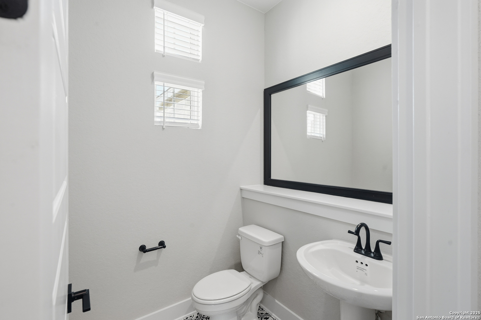 326 Vamanos Boerne TX 78006