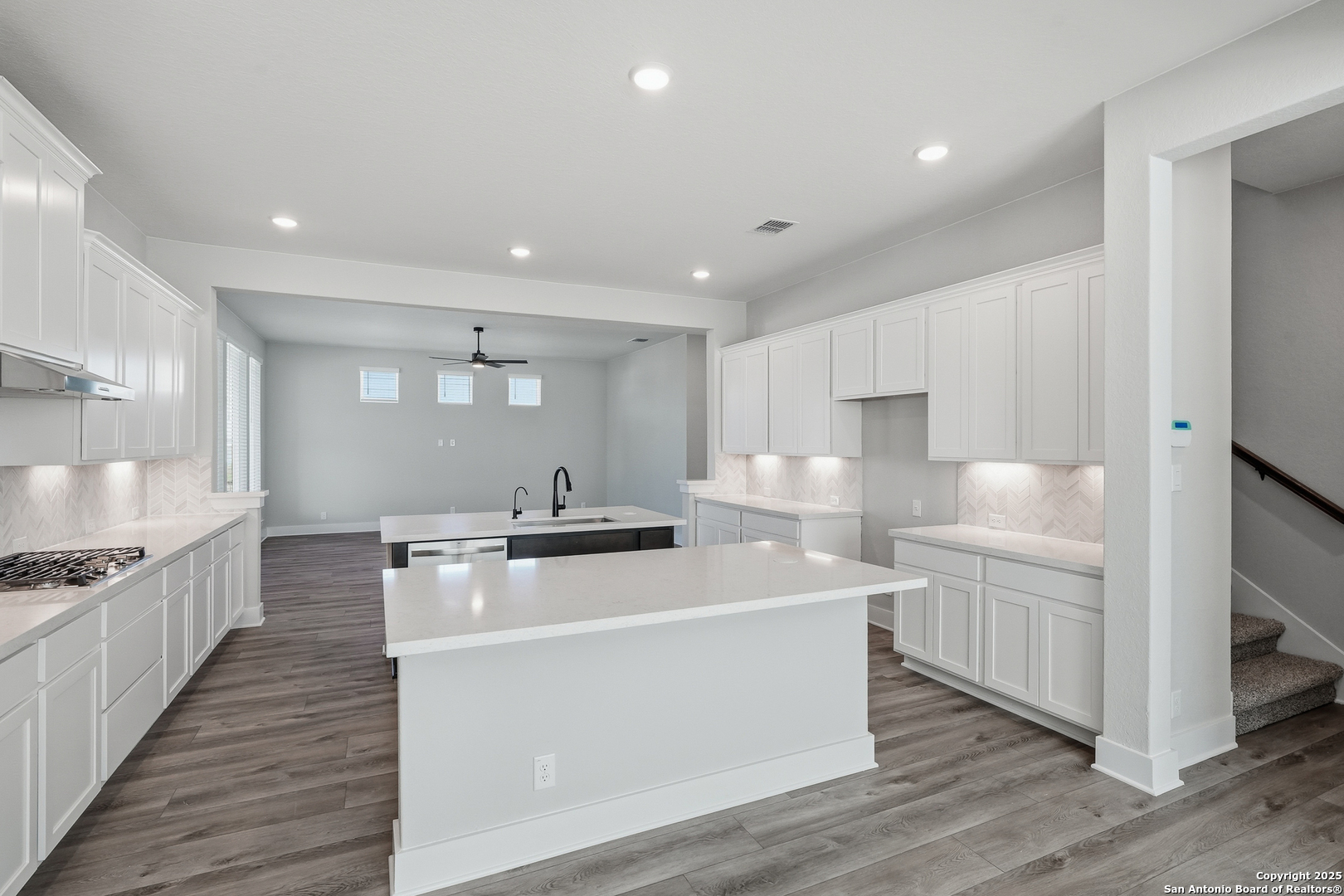 326 Vamanos Boerne TX 78006