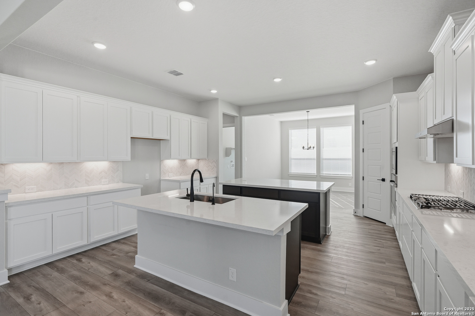 326 Vamanos Boerne TX 78006