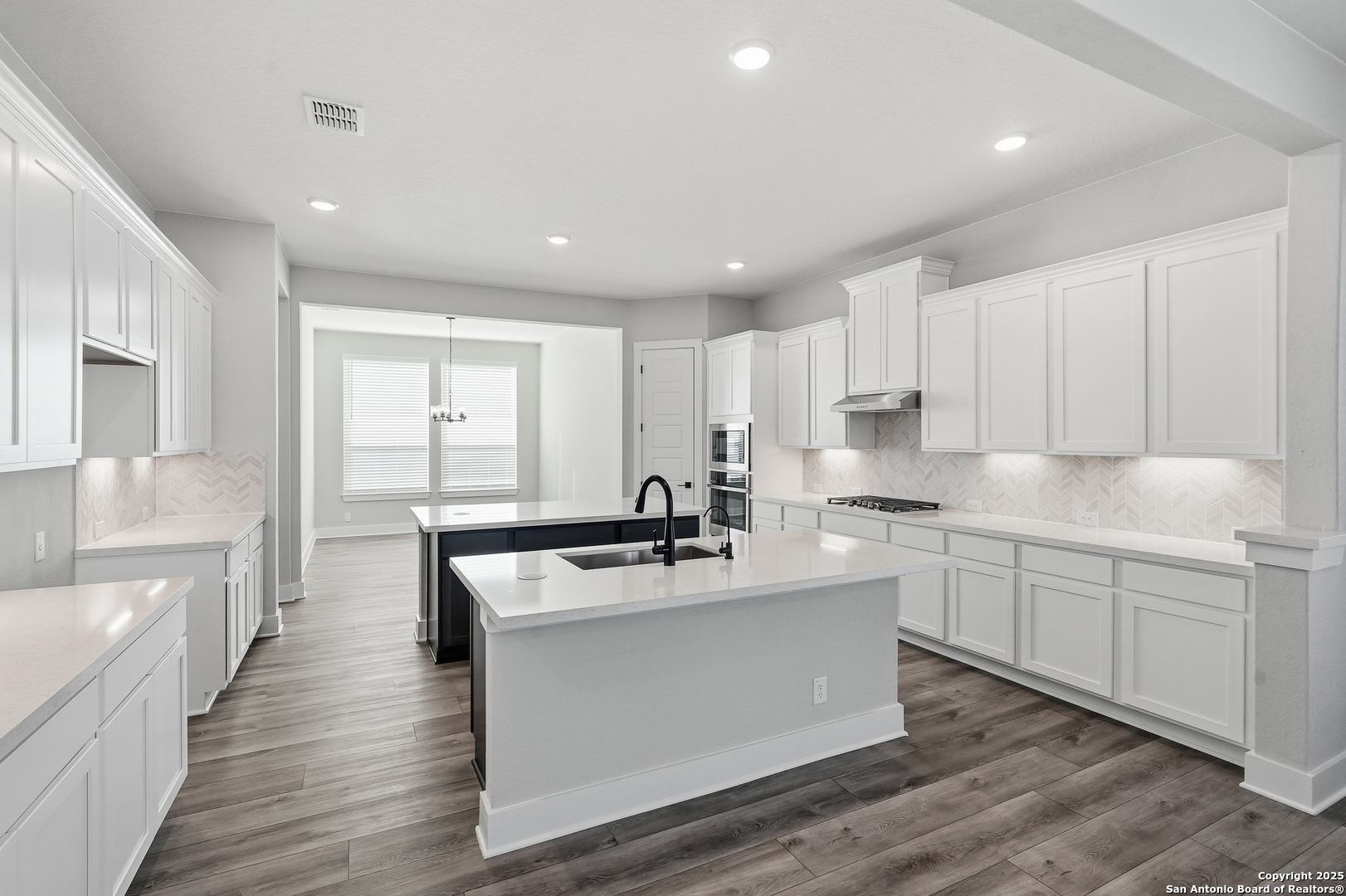 326 Vamanos Boerne TX 78006