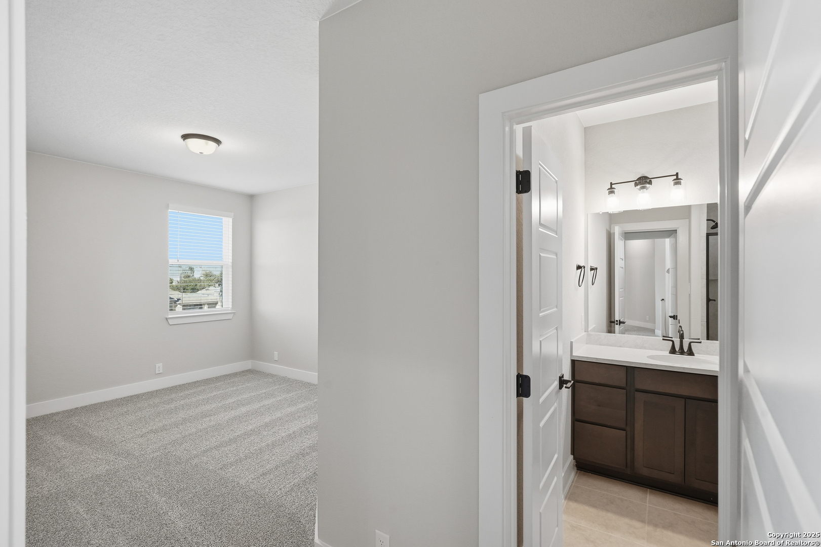 326 Vamanos Boerne TX 78006