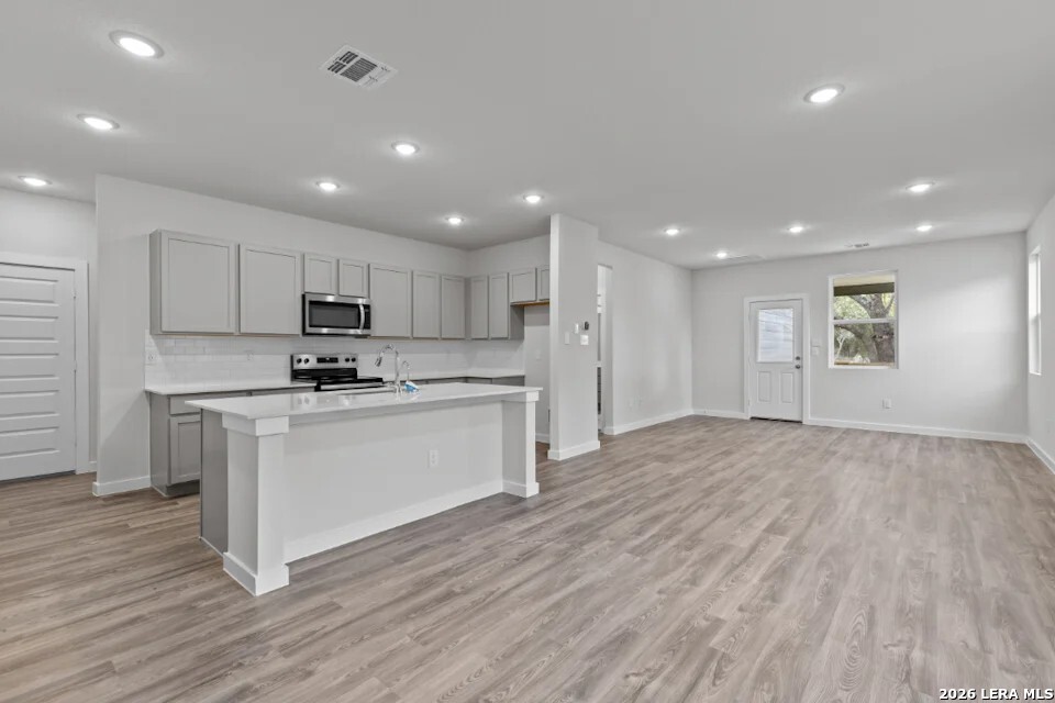15424 Lonehollow Lake San Antonio TX 78253